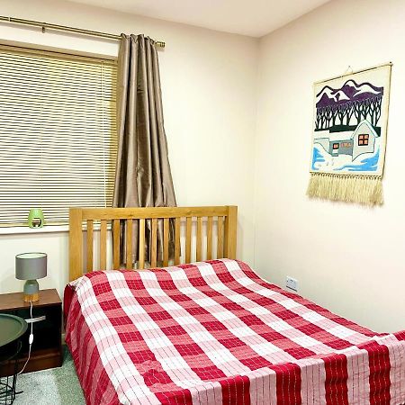 Ar-Rahman, 1 Bed Room And 1 Living Room Apartment Dartford Exterior foto